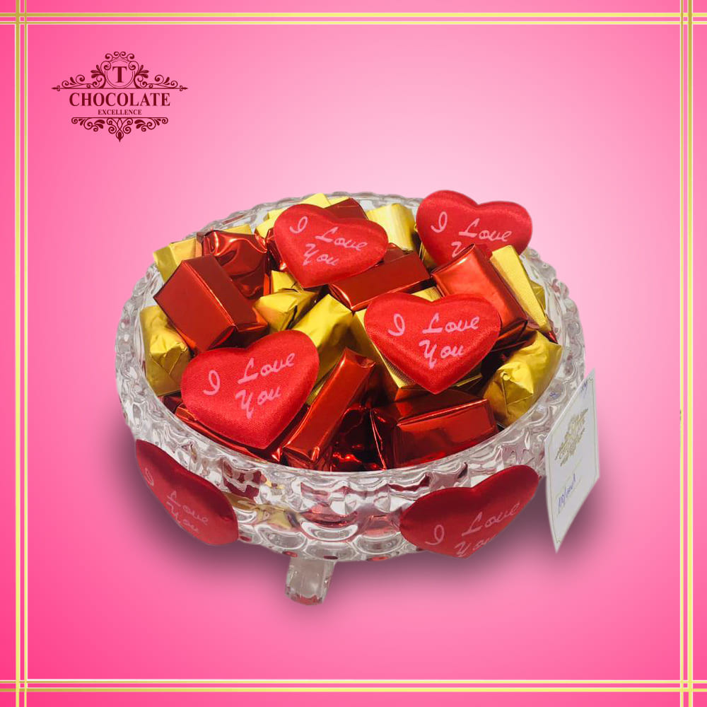 Valentine Day Arrangement – Small Glass